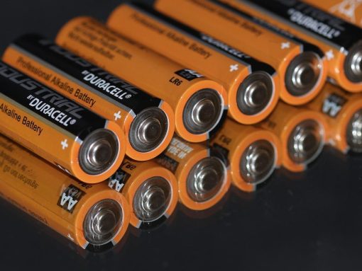 Hoe werkt een thuisbatterij met stekker?
